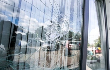 Glass Repair and Installation Services